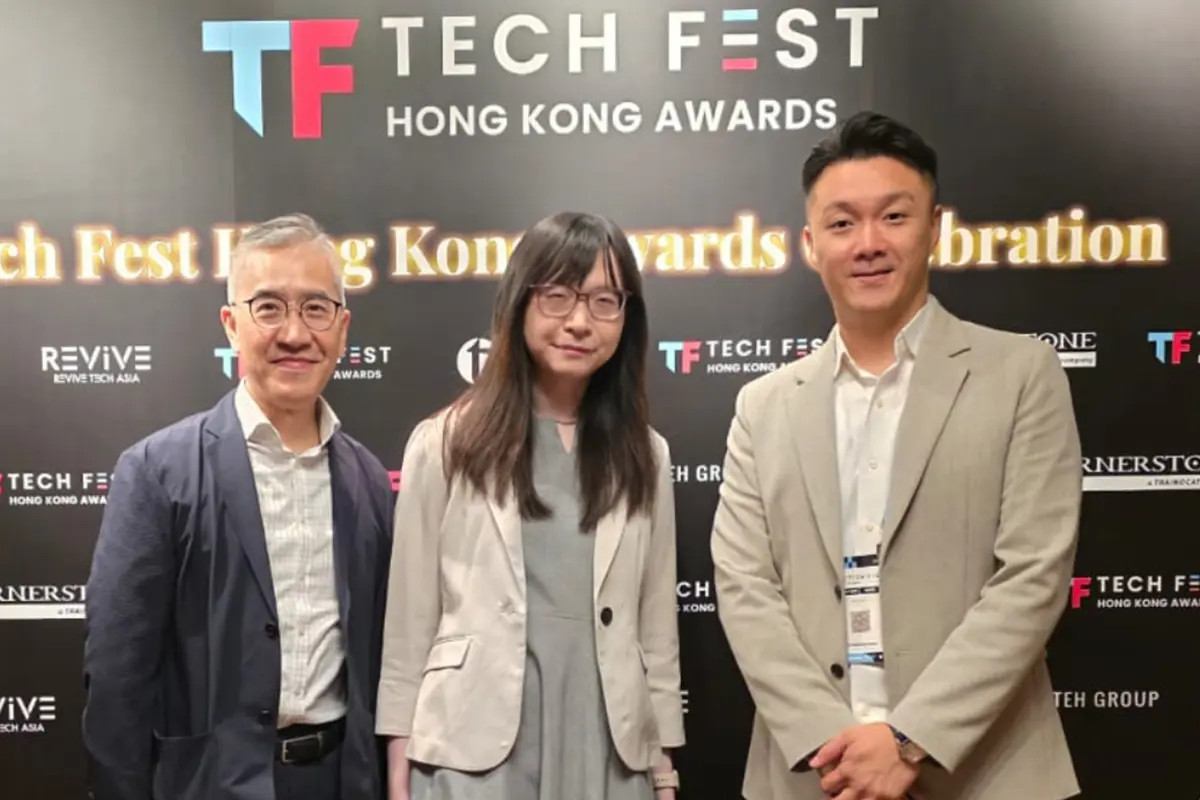 GTI-Cloud-Consultancy-Award-at-TechFest-2.jpg (1)